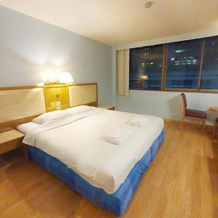 Wish Inn Chidlom V วิช อินน์ ชิดลม 2 Бангкок Екстер'єр фото