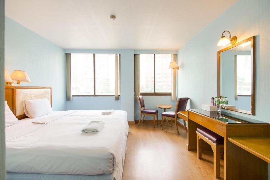 Wish Inn Chidlom V วิช อินน์ ชิดลม 2 Бангкок Екстер'єр фото