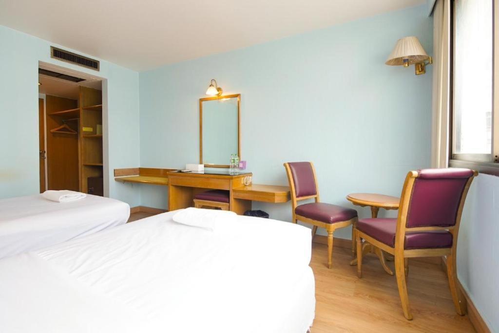 Wish Inn Chidlom V วิช อินน์ ชิดลม 2 Бангкок Екстер'єр фото
